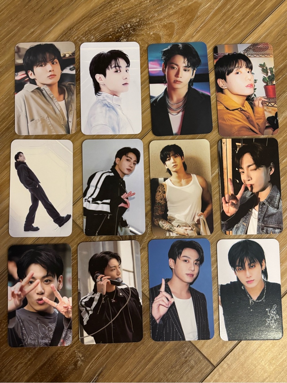 (12/$10) BTS JUNGKOOK PHOTOCARDS